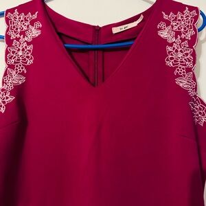 Mi ami dress size M colour dark pink